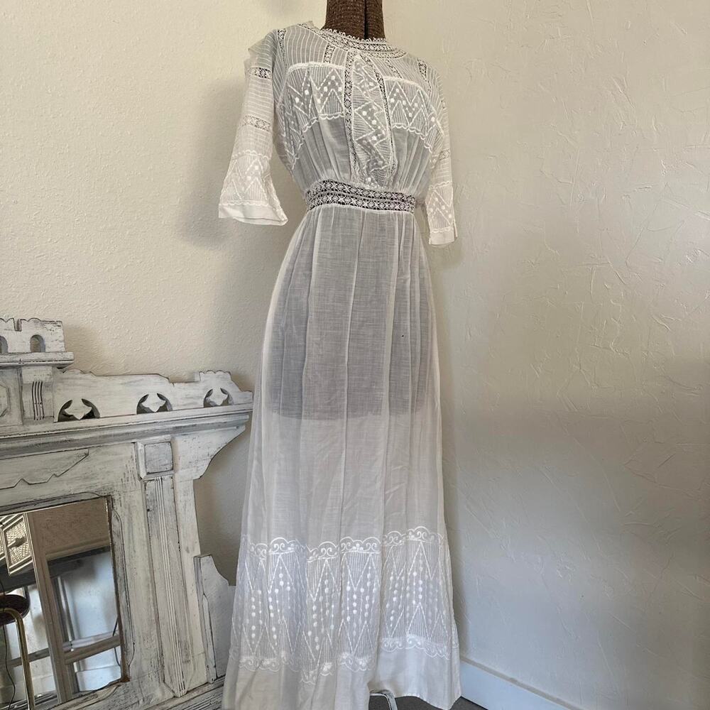 Women’s XXS Day Dress White Cotton Gauze Lace Sheer Prairie Boho Antique 1907